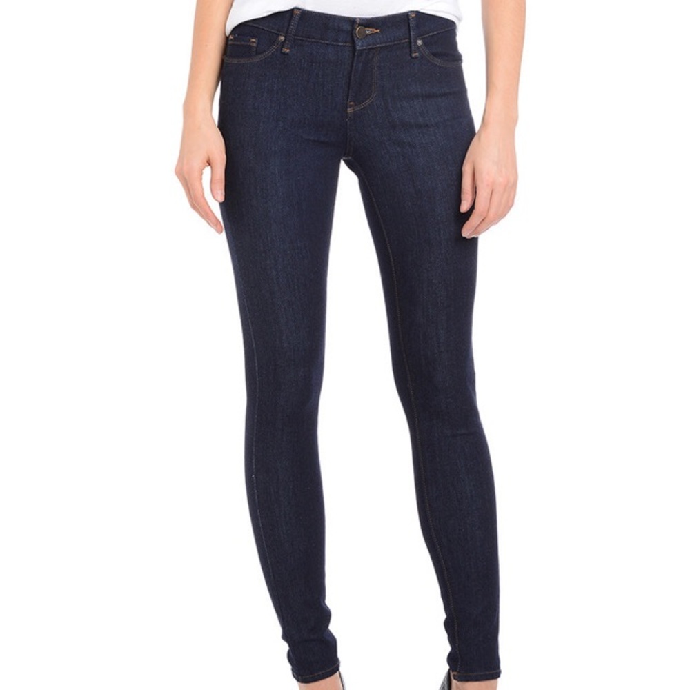 BONGO skinny jeans.